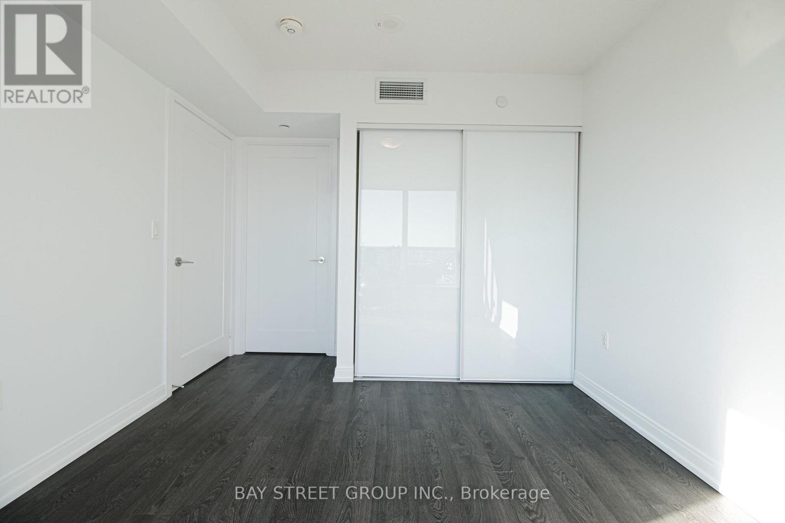 2123 - 275 Village Green Square, Toronto, Ontario  M1S 0L8 - Photo 14 - E13729910
