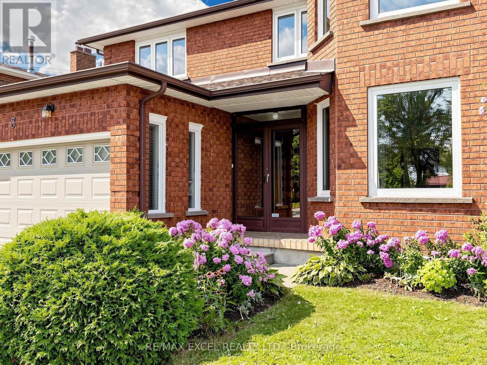 3 Lovekin Grove, Toronto, Ontario  M1T 3T5 - Photo 3 - E13729920