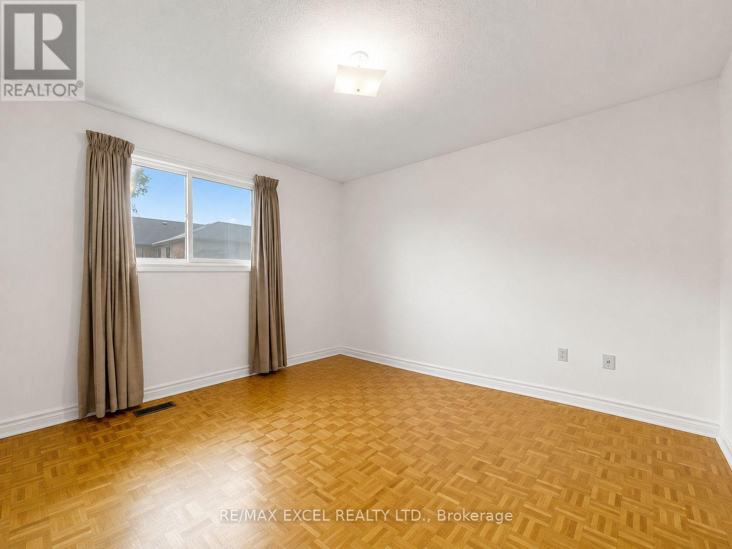 3 Lovekin Grove, Toronto, Ontario  M1T 3T5 - Photo 33 - E13729920