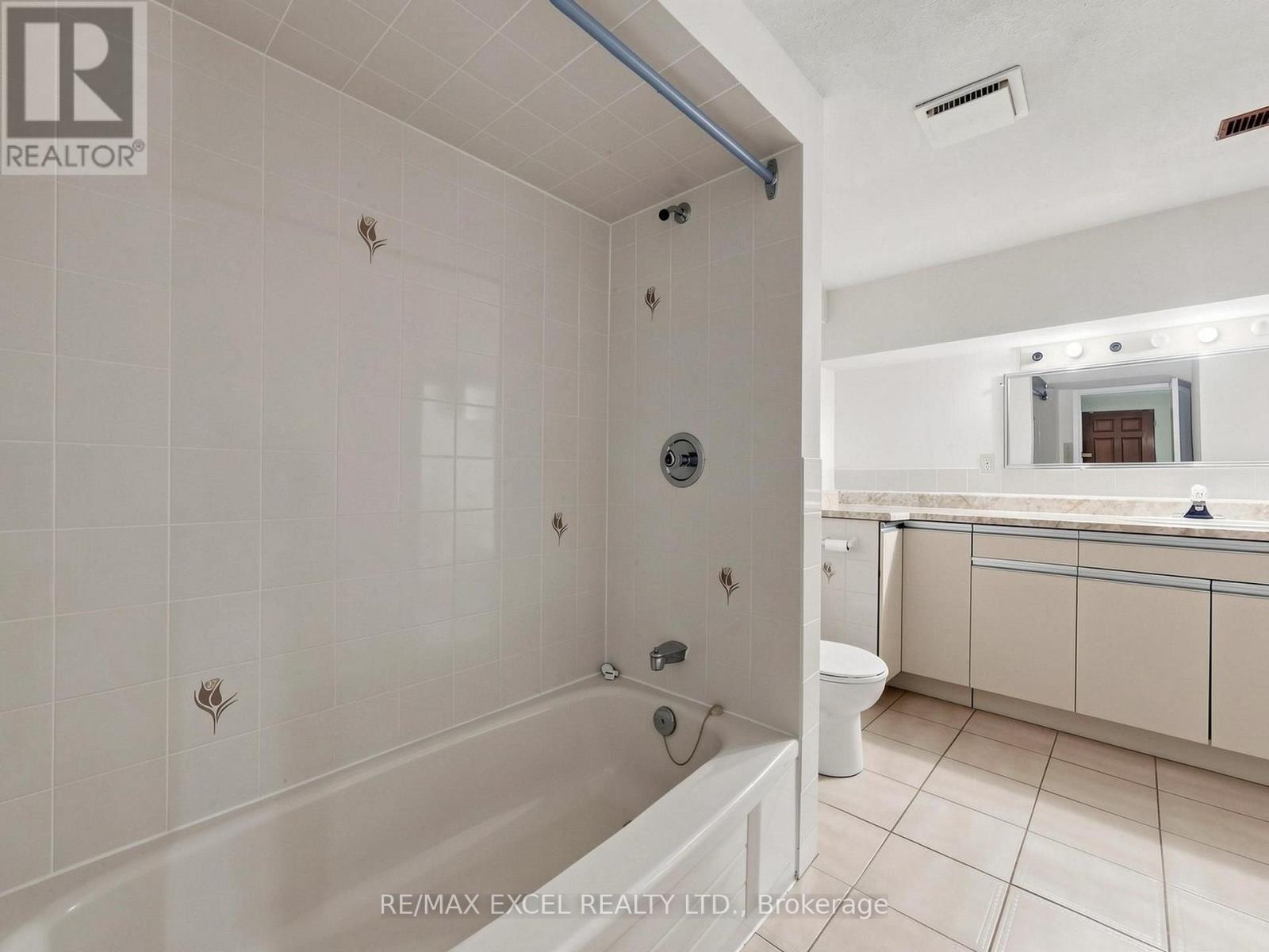 3 Lovekin Grove, Toronto, Ontario  M1T 3T5 - Photo 39 - E13729920