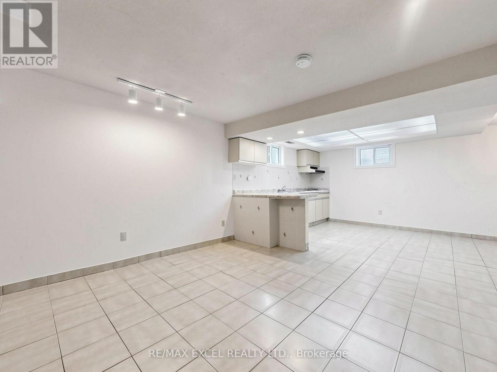 3 Lovekin Grove, Toronto, Ontario  M1T 3T5 - Photo 42 - E13729920