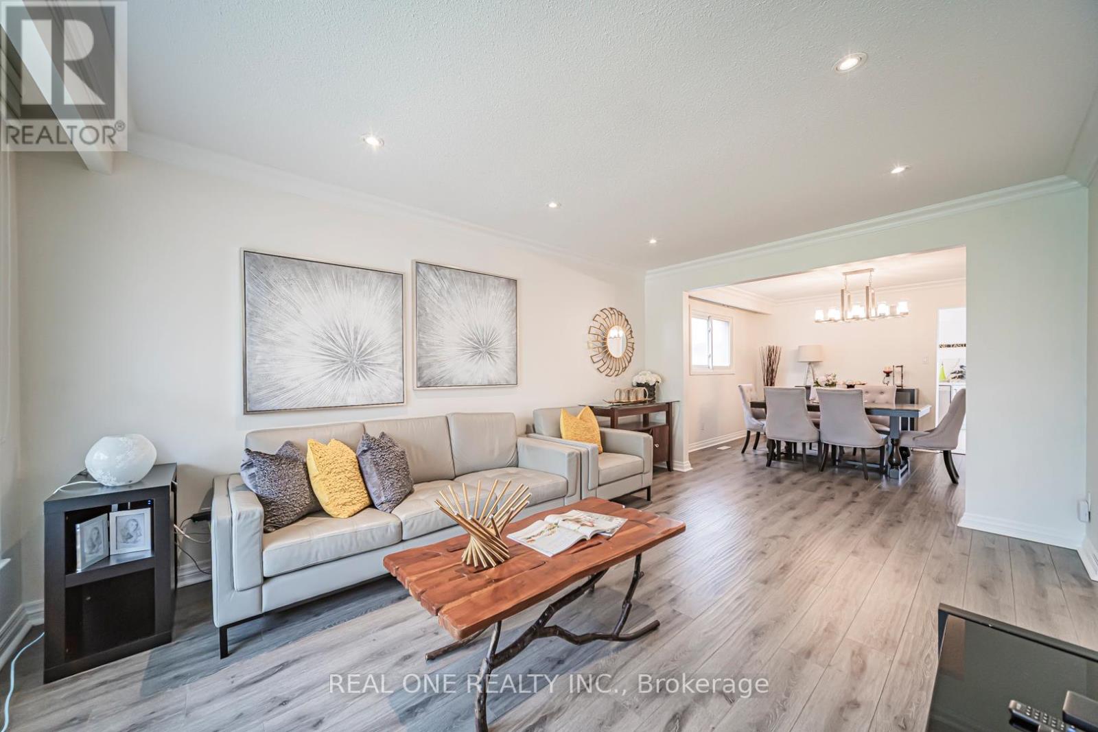 133 Risebrough Circuit, Markham, Ontario  L3R 3E1 - Photo 7 - N13729900