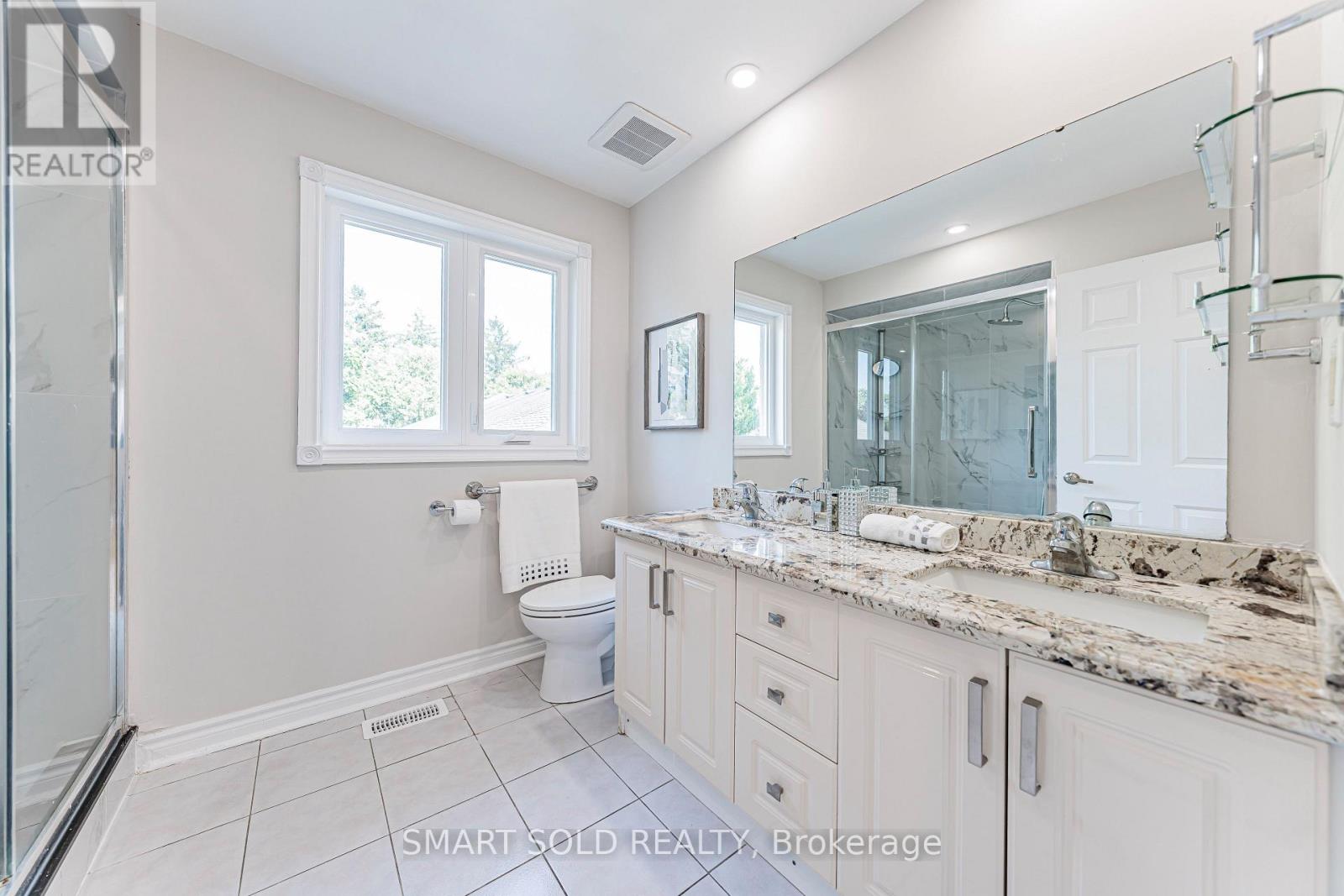 103 Elmwood Avenue, Richmond Hill, Ontario  L4C 1K7 - Photo 27 - N13729922