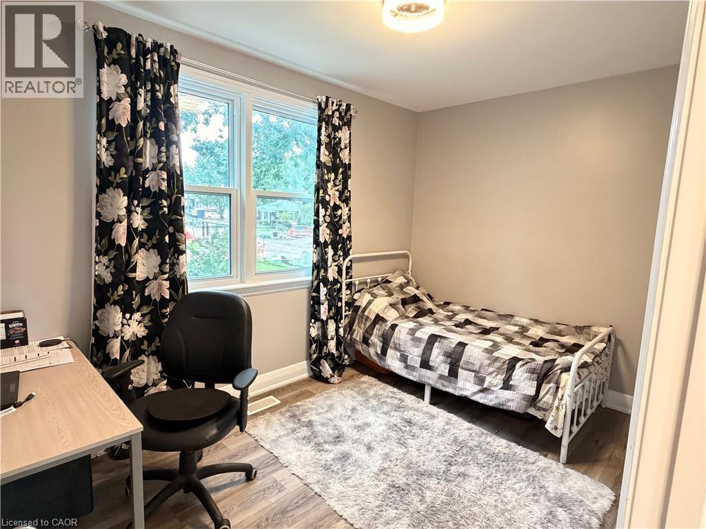 318 Dolph Street S Unit# 1, Cambridge, Ontario  N3H 2C2 - Photo 13 - 40859677