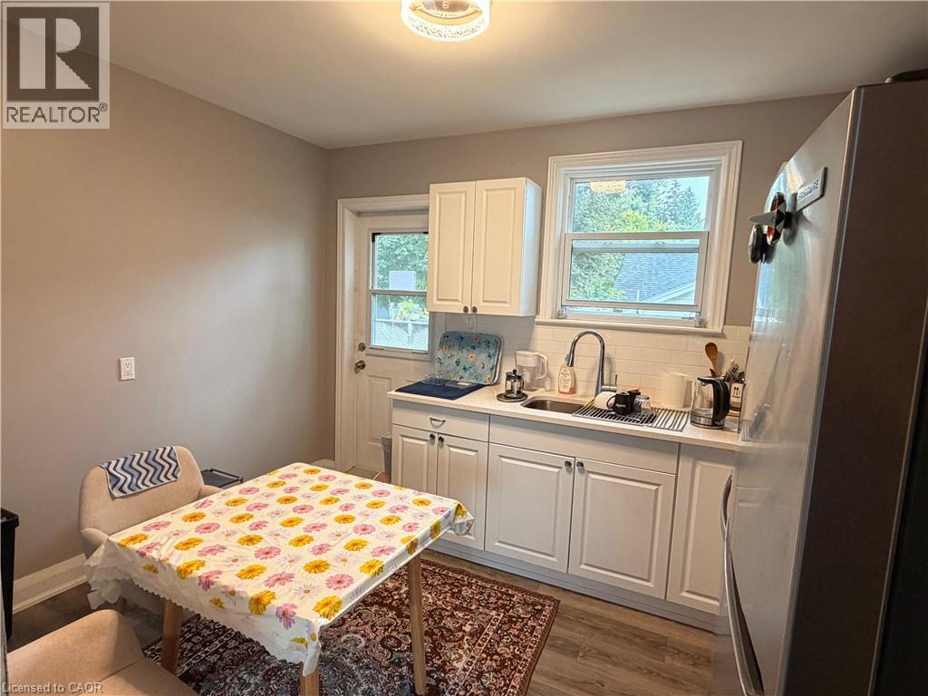 318 Dolph Street S Unit# 1, Cambridge, Ontario  N3H 2C2 - Photo 15 - 40859677