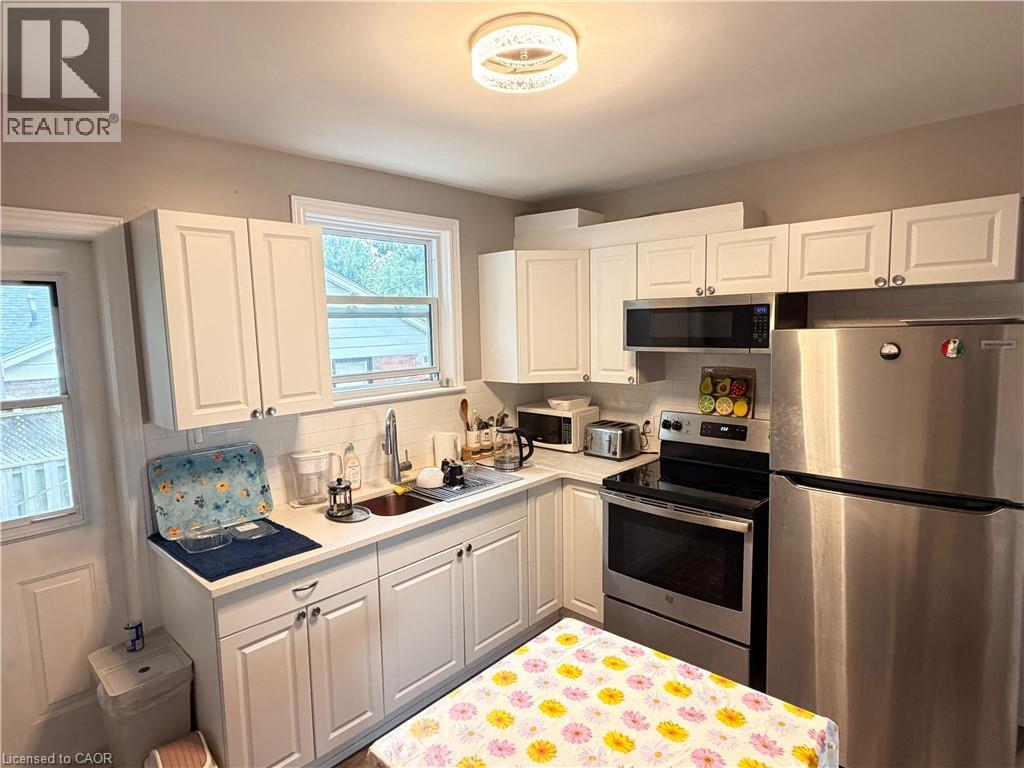 318 Dolph Street S Unit# 1, Cambridge, Ontario  N3H 2C2 - Photo 4 - 40859677