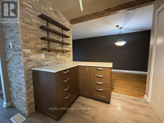 Upper - 2551 Padstow Crescent, Mississauga, Ontario  L5J 2G2 - Photo 8 - W13729912