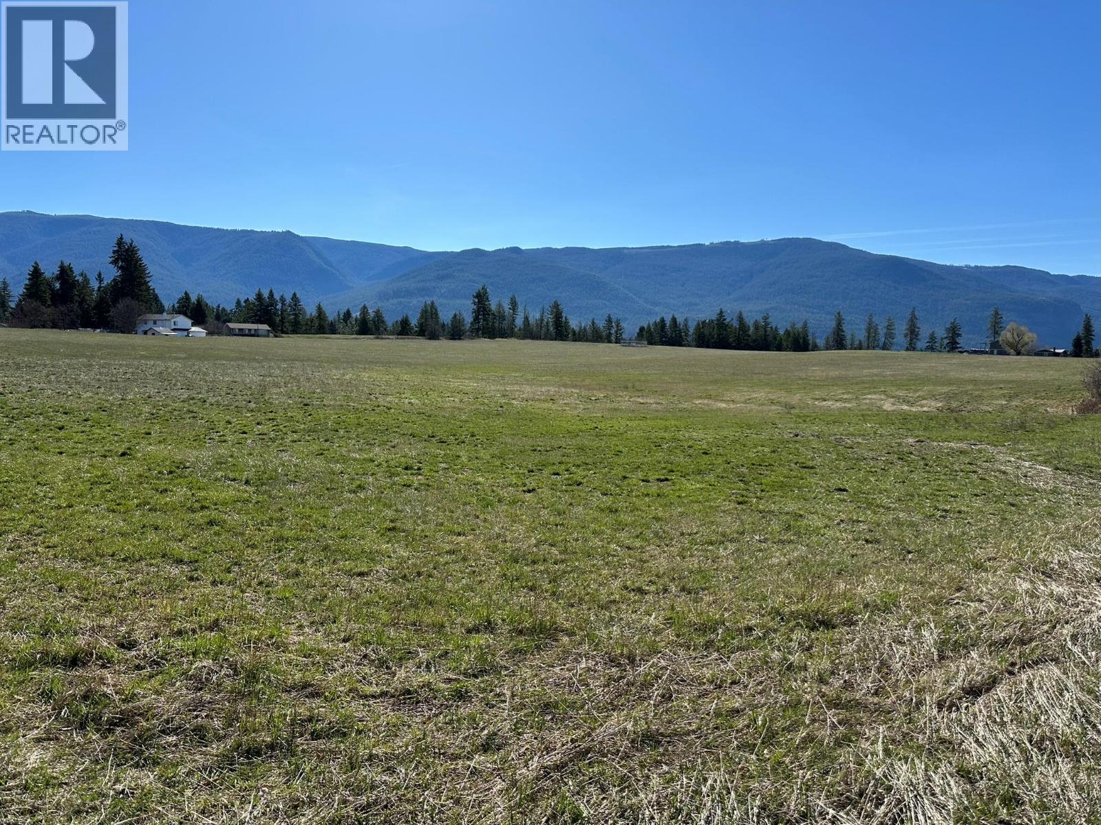 3900 Schubert Road, Armstrong, British Columbia  V4Y 0J5 - Photo 2 - 10376711
