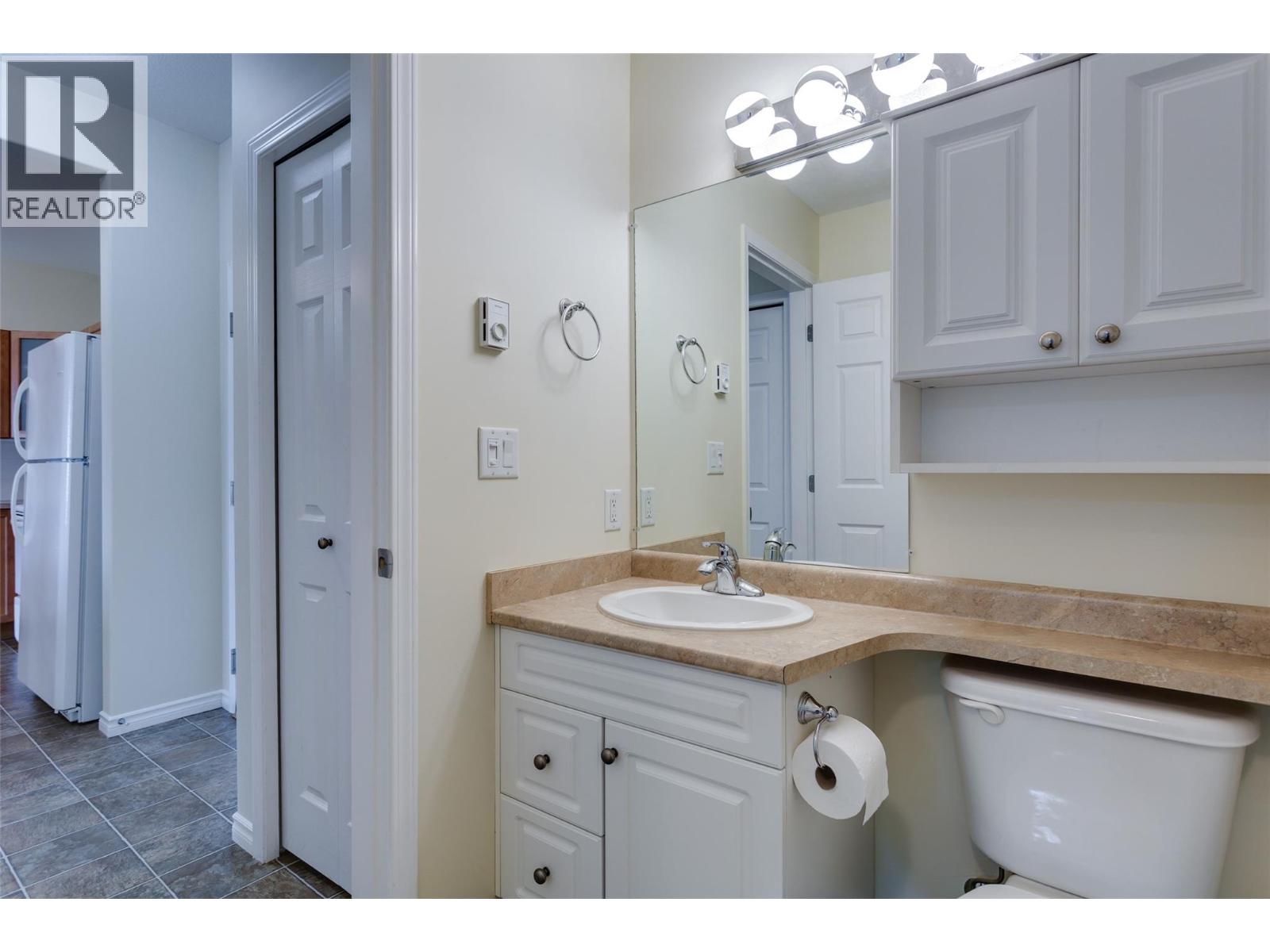 1235 Klo Road Unit# 201, Kelowna, British Columbia  V1W 3N7 - Photo 63 - 10392870