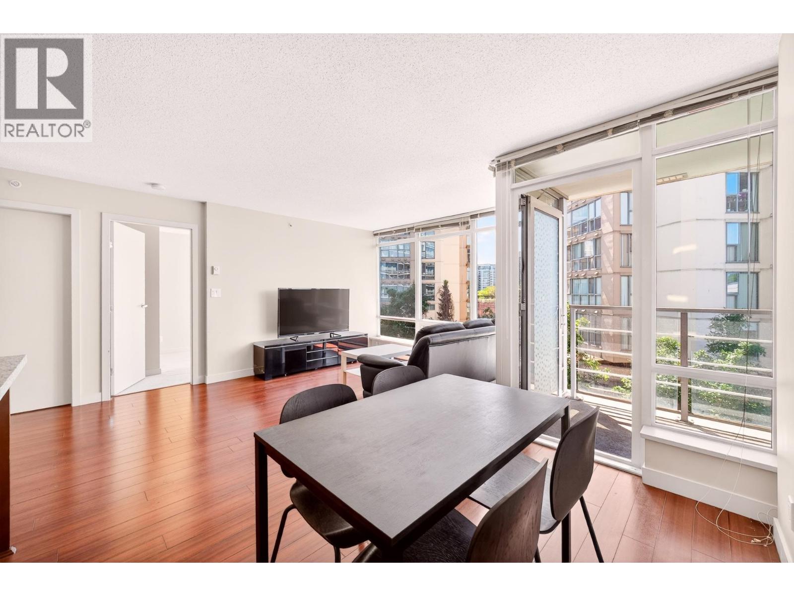 606 8280 Lansdowne Road, Richmond, British Columbia  V6X 0B2 - Photo 12 - R3160056