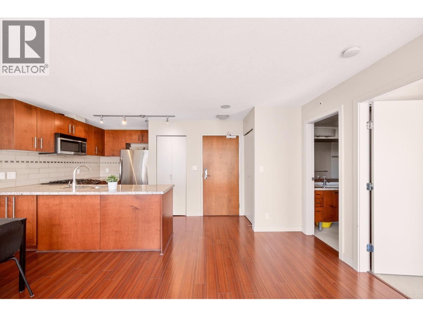 606 8280 Lansdowne Road, Richmond, British Columbia  V6X 0B2 - Photo 13 - R3160056