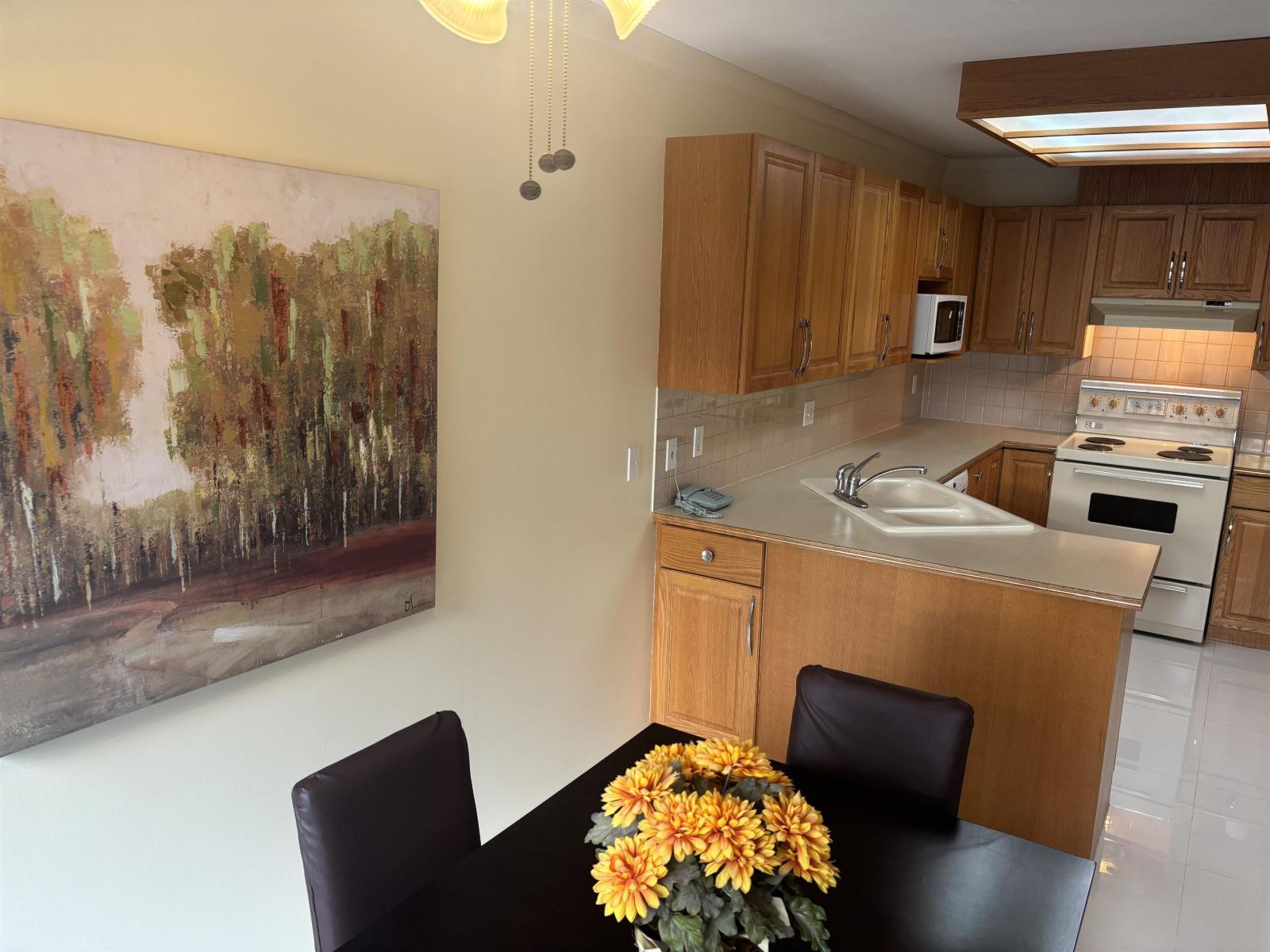 311 13910 101 Avenue, Surrey, British Columbia  V3T 1L6 - Photo 8 - R3159929