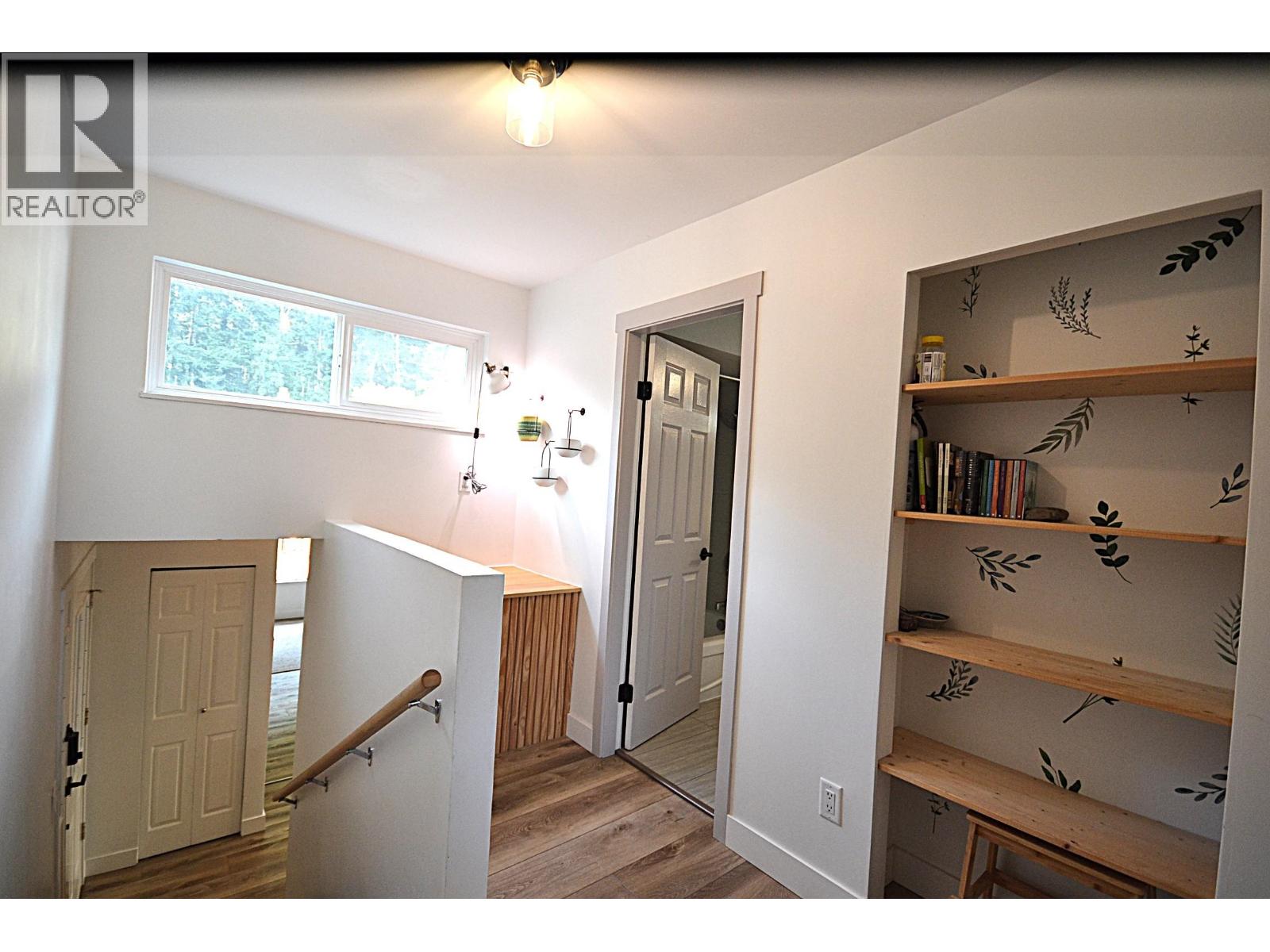 2280 King Albert Avenue, Coquitlam, British Columbia  V3J 1Z5 - Photo 19 - R3160235