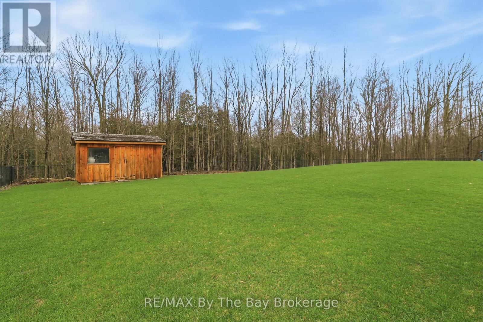 10 Basswood Drive, Wasaga Beach, Ontario  L9Z 0A9 - Photo 30 - S13730008