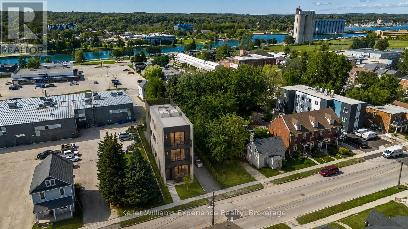 1140 3rd Avenue E, Owen Sound, Ontario  N4K 2L4 - Photo 2 - X13730068