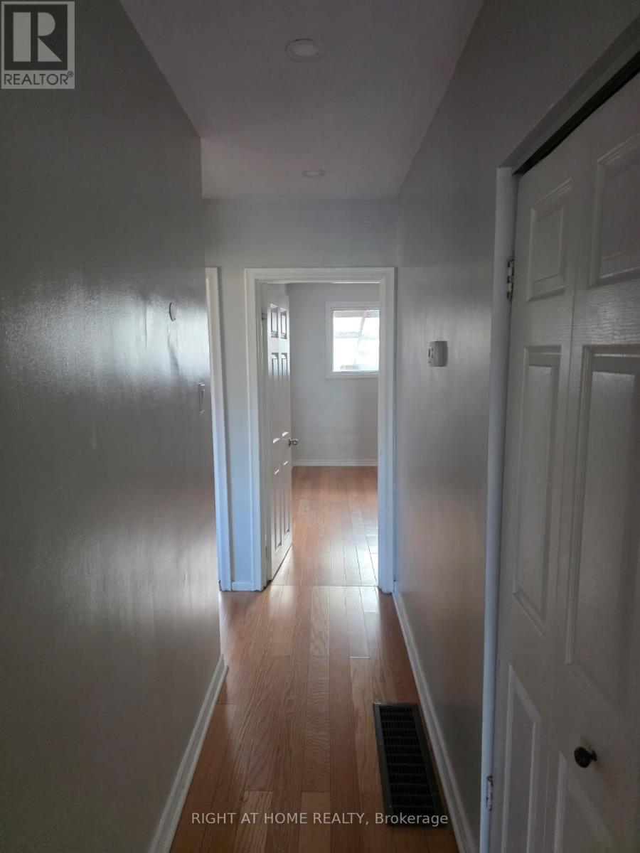 Main Floor - 34 Goldsboro Road, Toronto, Ontario  M9L 1A7 - Photo 13 - W13524012