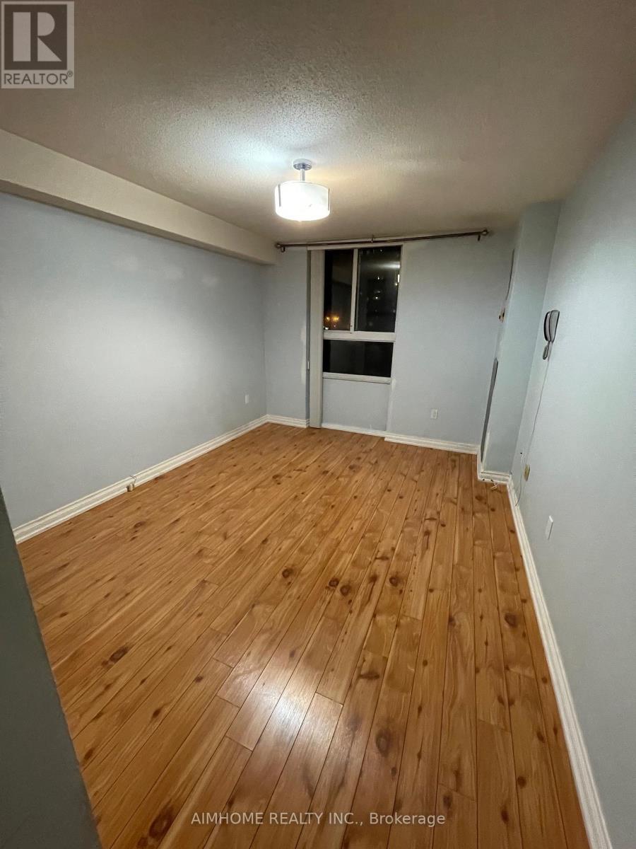 812 - 177 Linus Road, Toronto, Ontario  M2J 4S5 - Photo 5 - C13678920