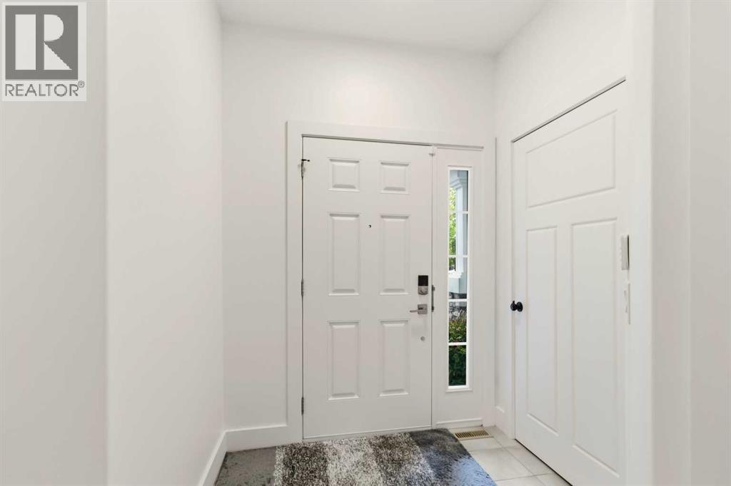 100 Dakin Drive, Fort Mcmurray, Alberta  T9K 0Y5 - Photo 3 - A2326977