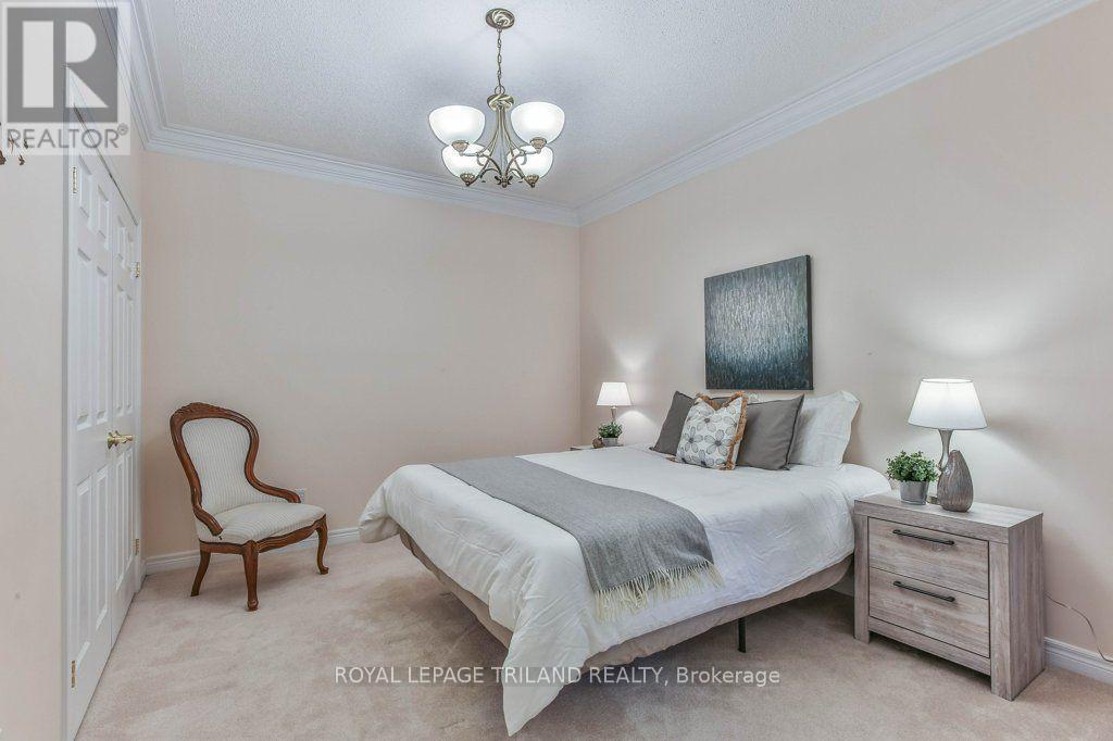 42 - 44 Edgevalley Road, London East (East A), Ontario  N5Y 5P7 - Photo 30 - X13729992