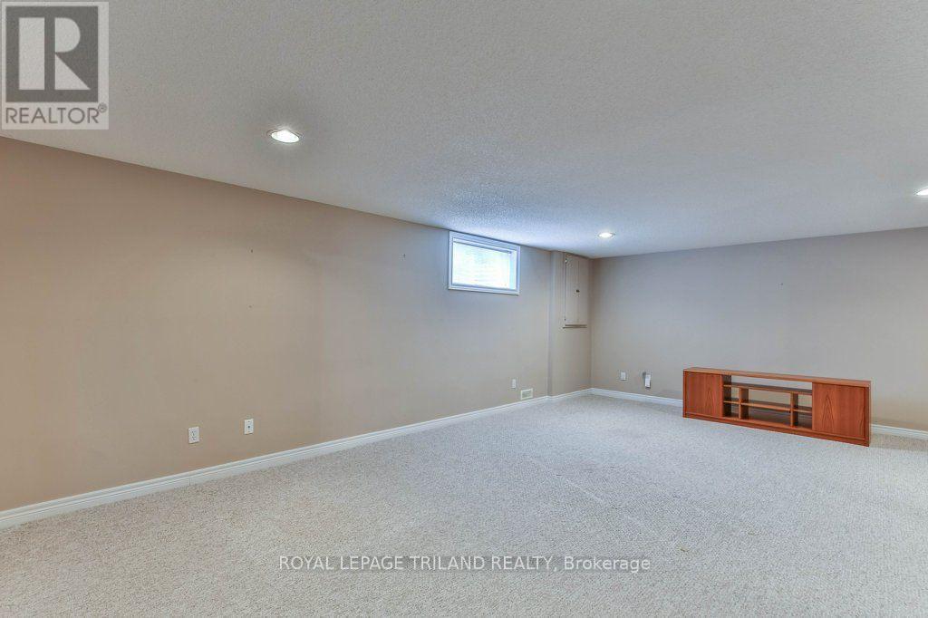 42 - 44 Edgevalley Road, London East (East A), Ontario  N5Y 5P7 - Photo 37 - X13729992