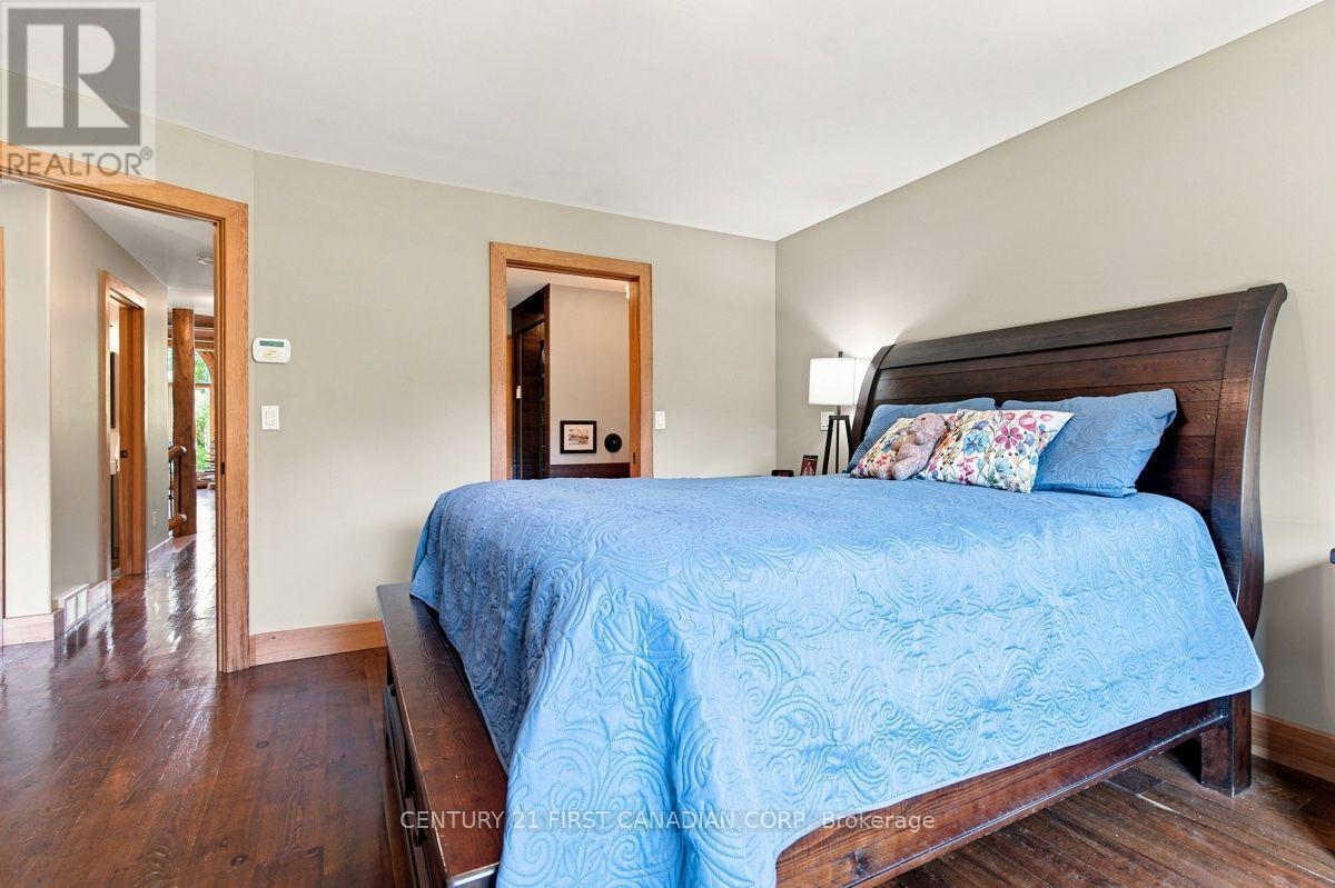 31998 Scout Road, North Middlesex, Ontario  N0M 2N0 - Photo 21 - X13730066