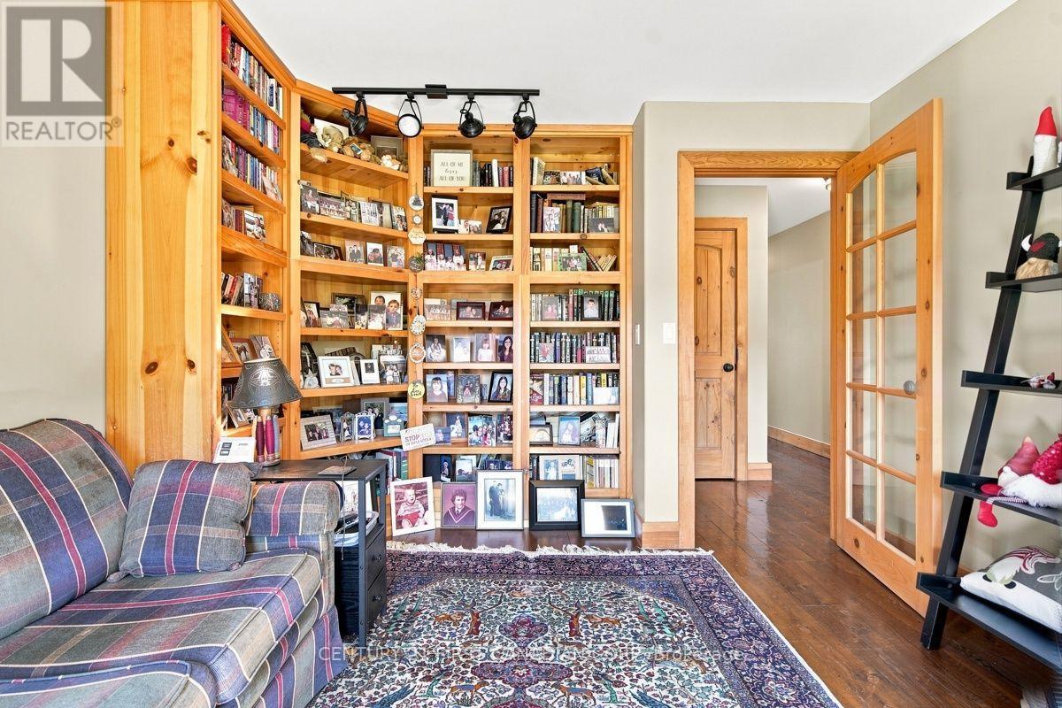 31998 Scout Road, North Middlesex, Ontario  N0M 2N0 - Photo 27 - X13730066