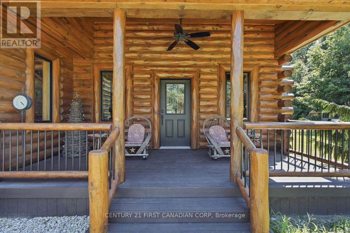 31998 Scout Road, North Middlesex, Ontario  N0M 2N0 - Photo 4 - X13730066