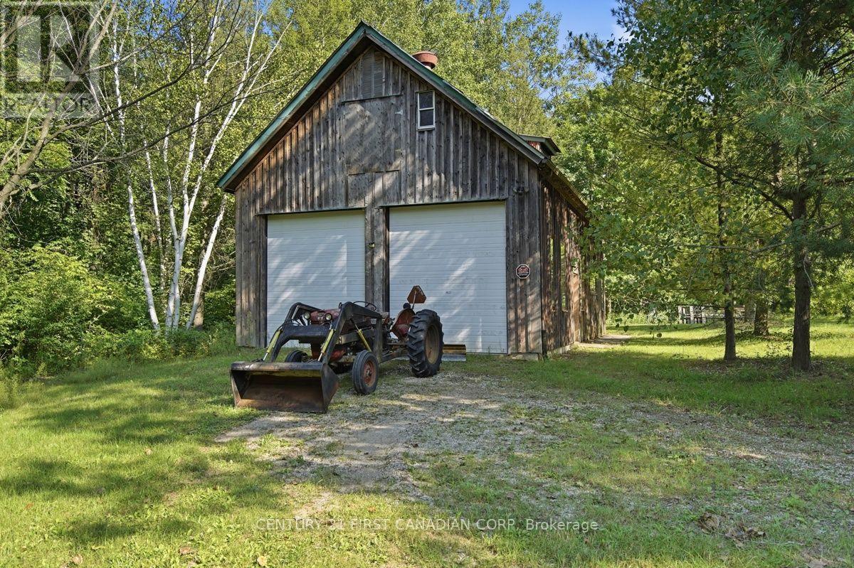 31998 Scout Road, North Middlesex, Ontario  N0M 2N0 - Photo 46 - X13730066