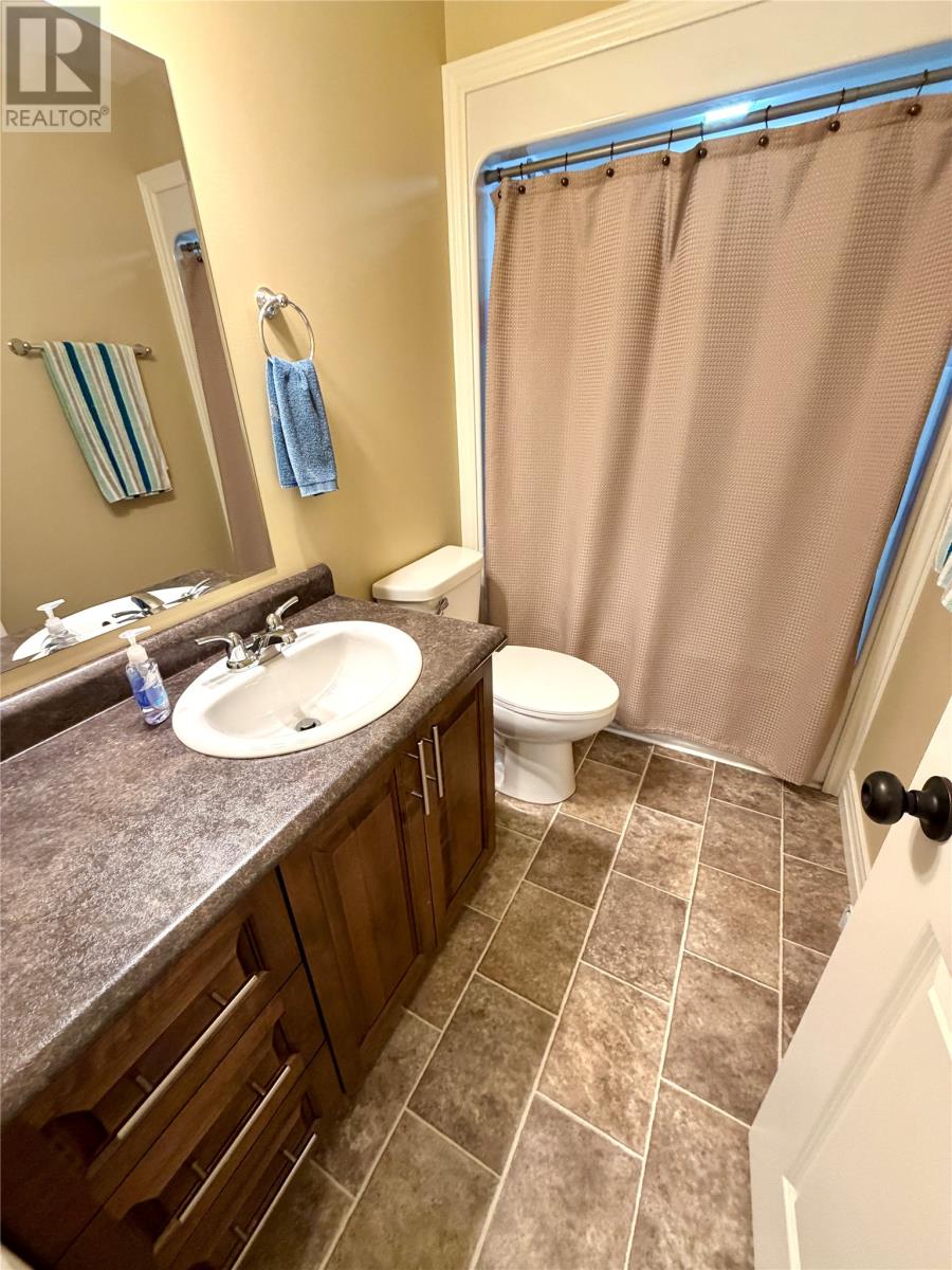 60 High Birchy Crescent, Clarenville — photo 9