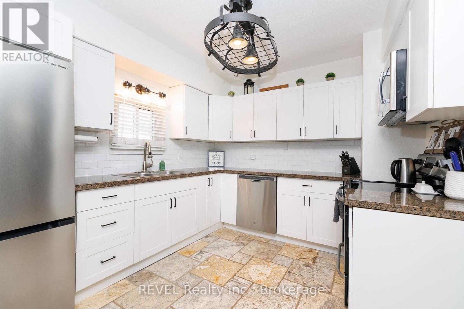 4594 Ferguson Street, Niagara Falls, Ontario  L2E 2Y9 - Photo 15 - X13730022