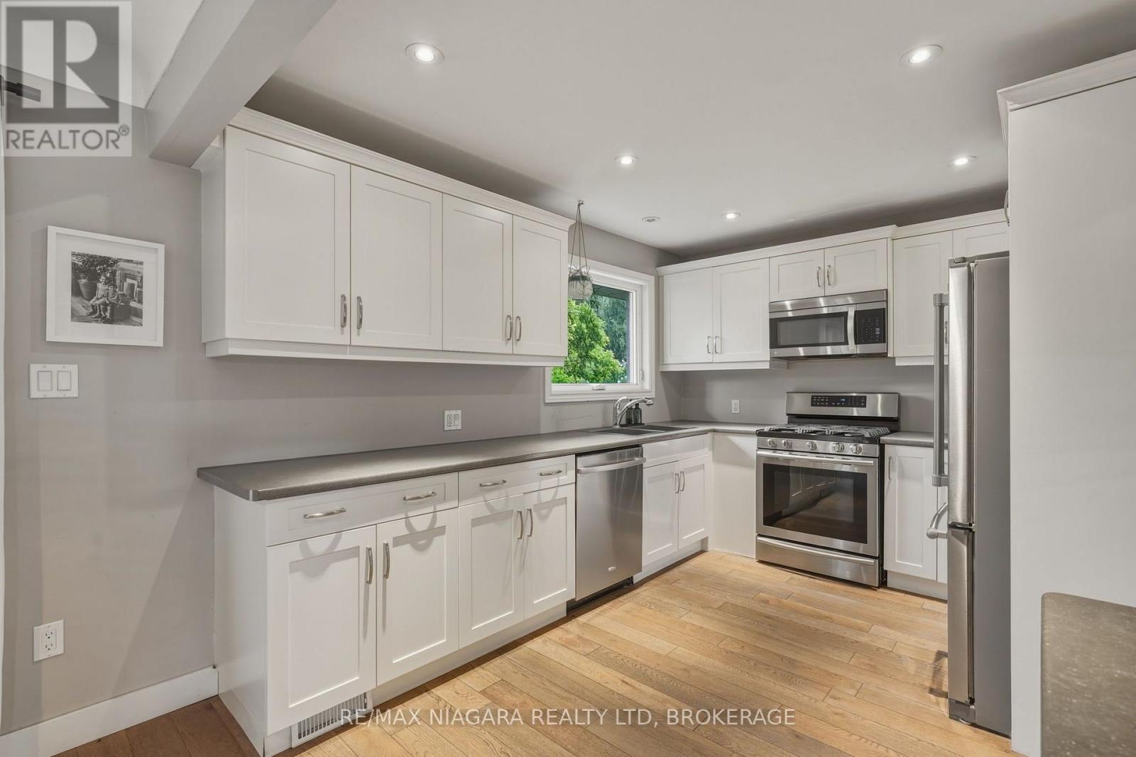 9 Youngblut Avenue, St. Catharines, Ontario  L2N 1M9 - Photo 15 - X13730064