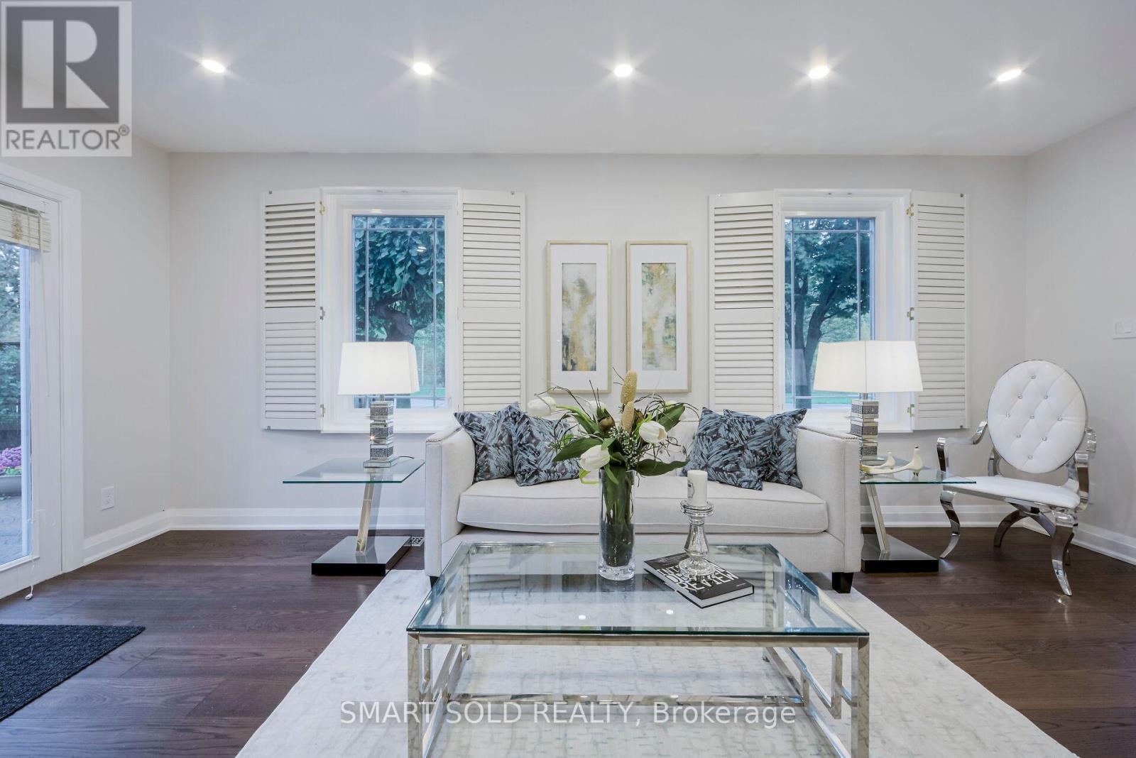 1 Tiffany Gate, Richmond Hill, Ontario  L4C 6W7 - Photo 10 - N13729952
