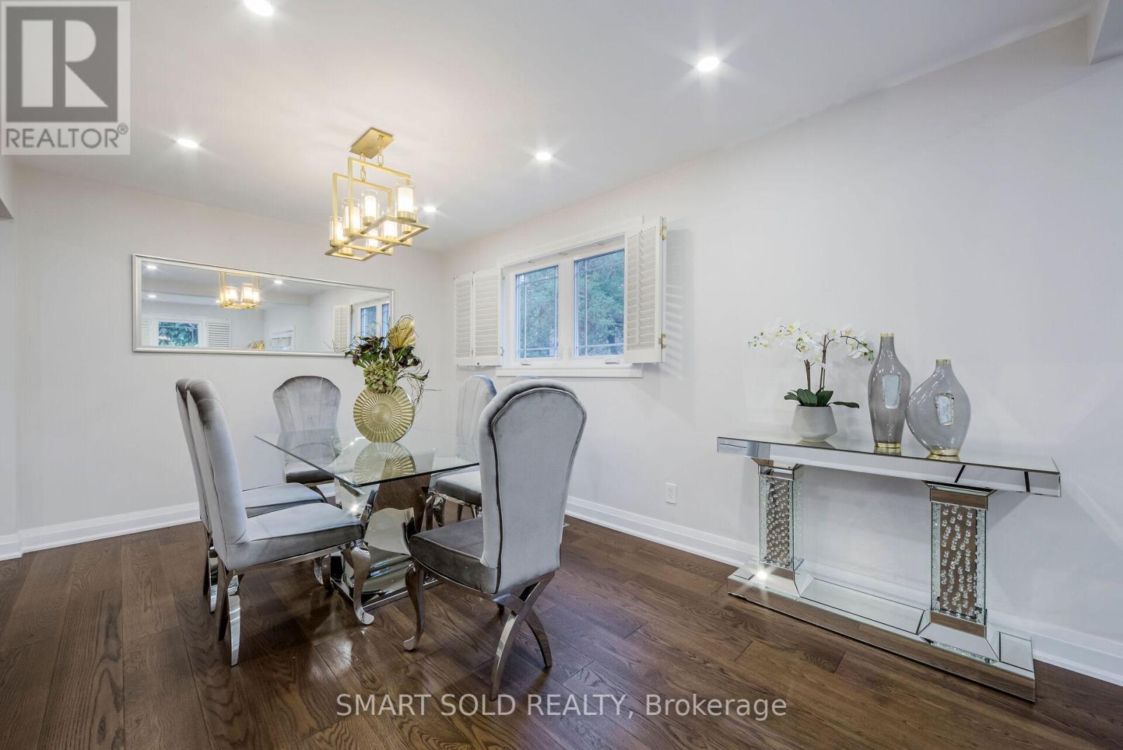 1 Tiffany Gate, Richmond Hill, Ontario  L4C 6W7 - Photo 11 - N13729952