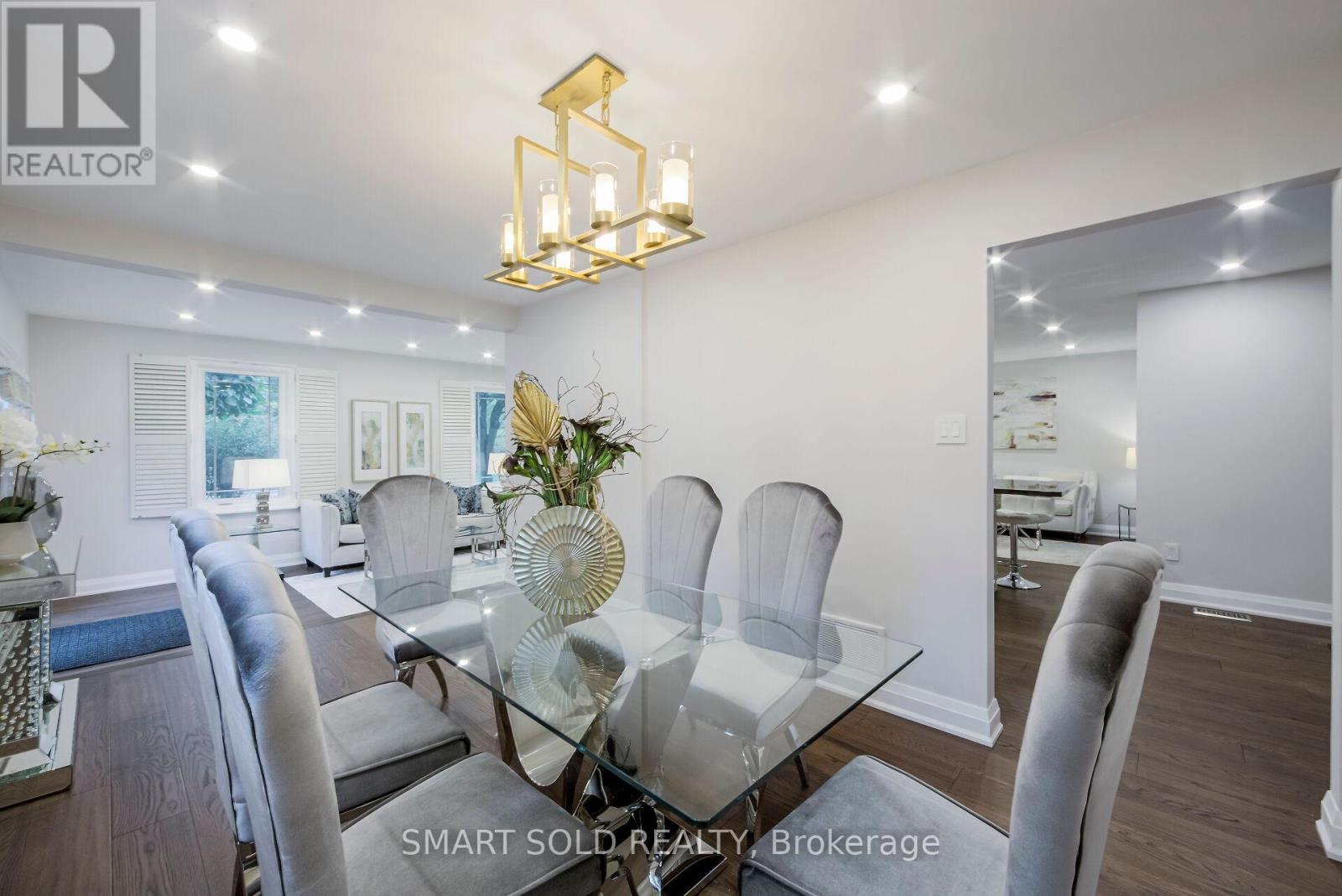1 Tiffany Gate, Richmond Hill, Ontario  L4C 6W7 - Photo 13 - N13729952