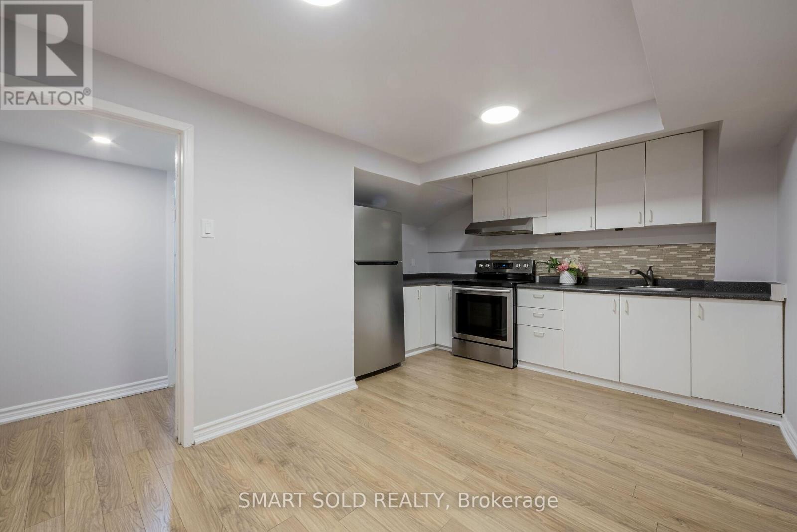 1 Tiffany Gate, Richmond Hill, Ontario  L4C 6W7 - Photo 44 - N13729952