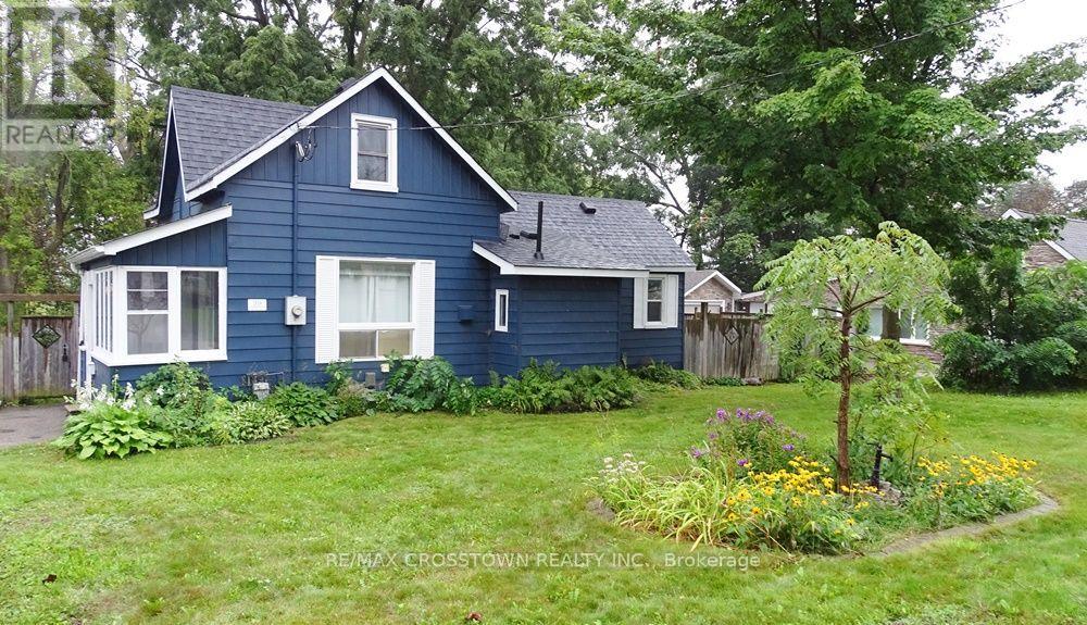 39 GROVE STREET W, Barrie, Ontario