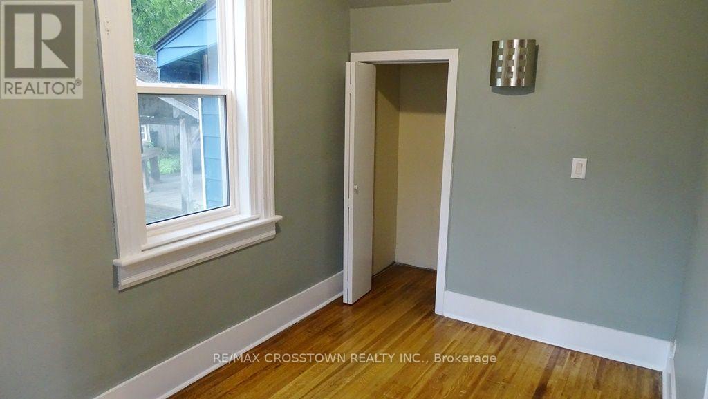 39 Grove Street W, Barrie, Ontario  L4N 1M6 - Photo 9 - S13730000