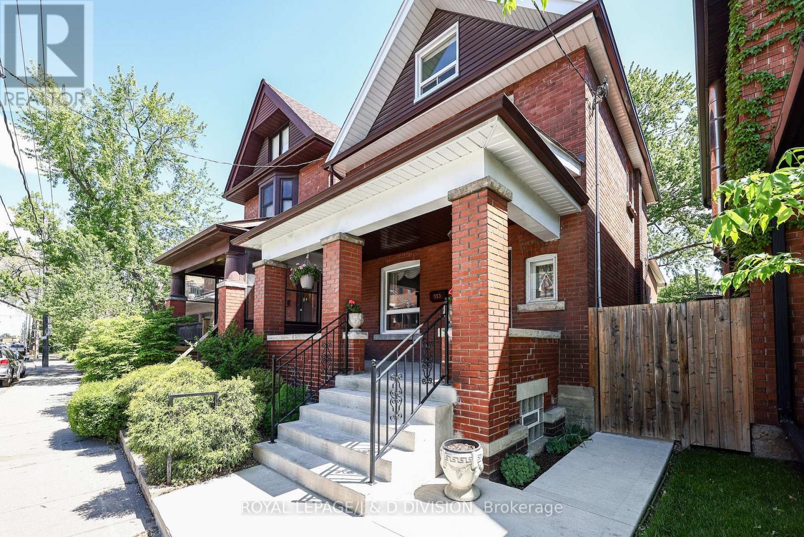 553 RUNNYMEDE ROAD, Toronto, Ontario