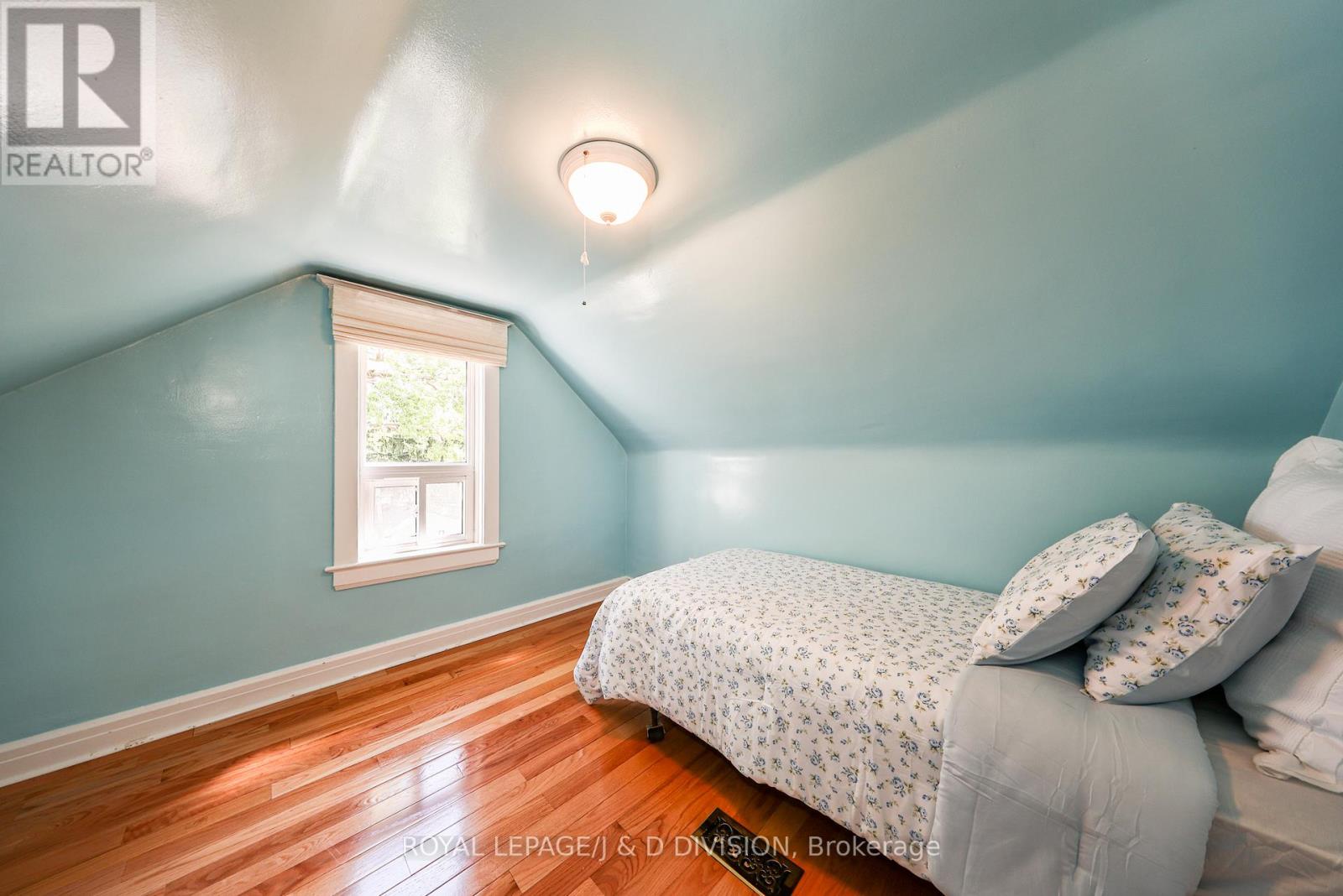 553 Runnymede Road, Toronto, Ontario  M6S 2Z8 - Photo 21 - W13729356