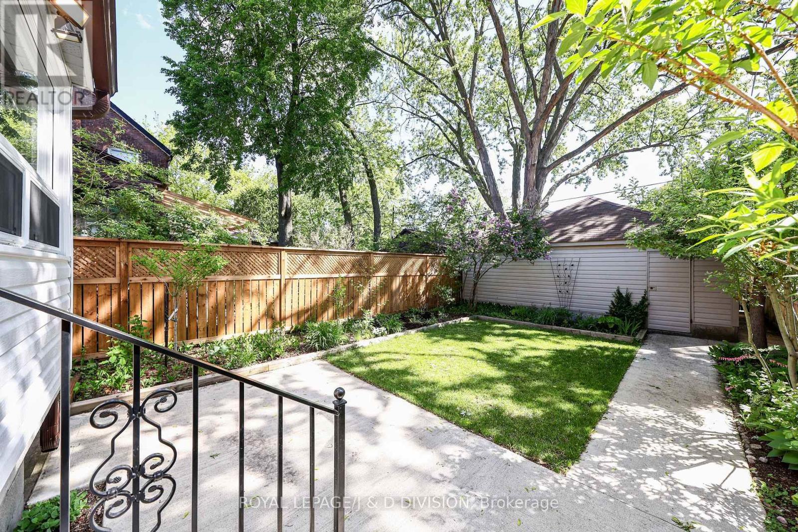 553 Runnymede Road, Toronto, Ontario  M6S 2Z8 - Photo 26 - W13729356