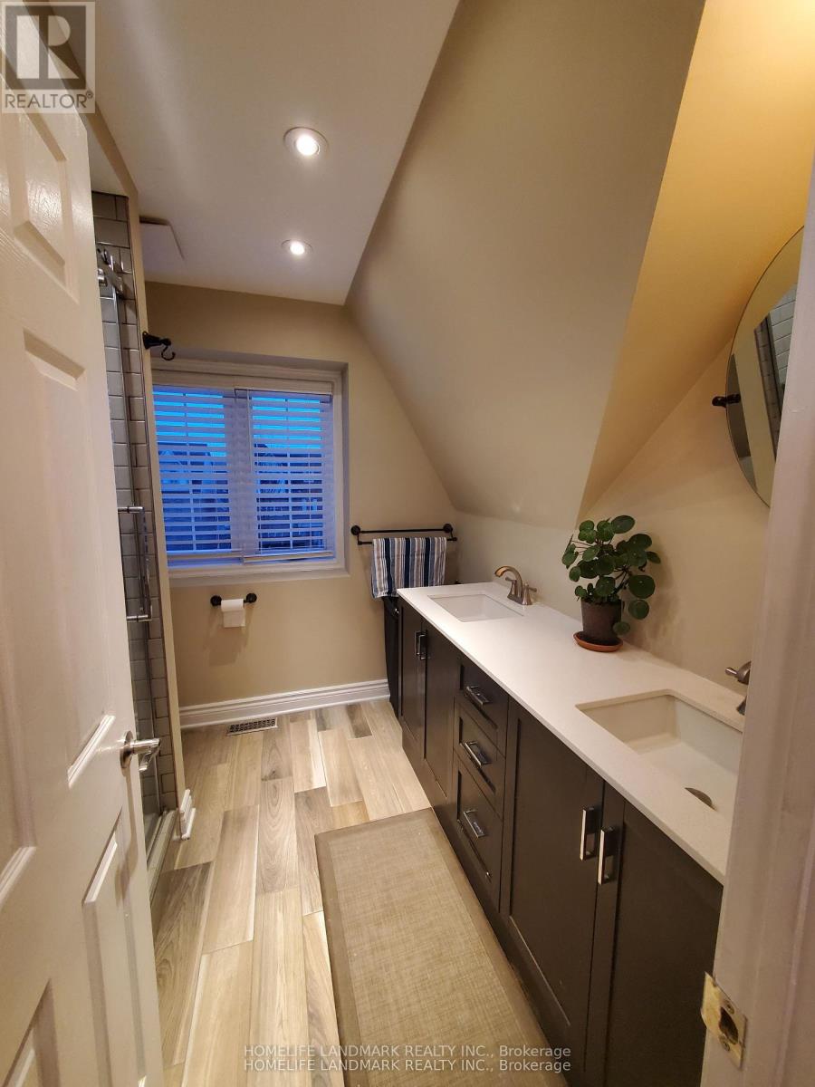 176 Glenashton Drive, Oakville, Ontario L6H 6H6 - Photo 12 - W13729968