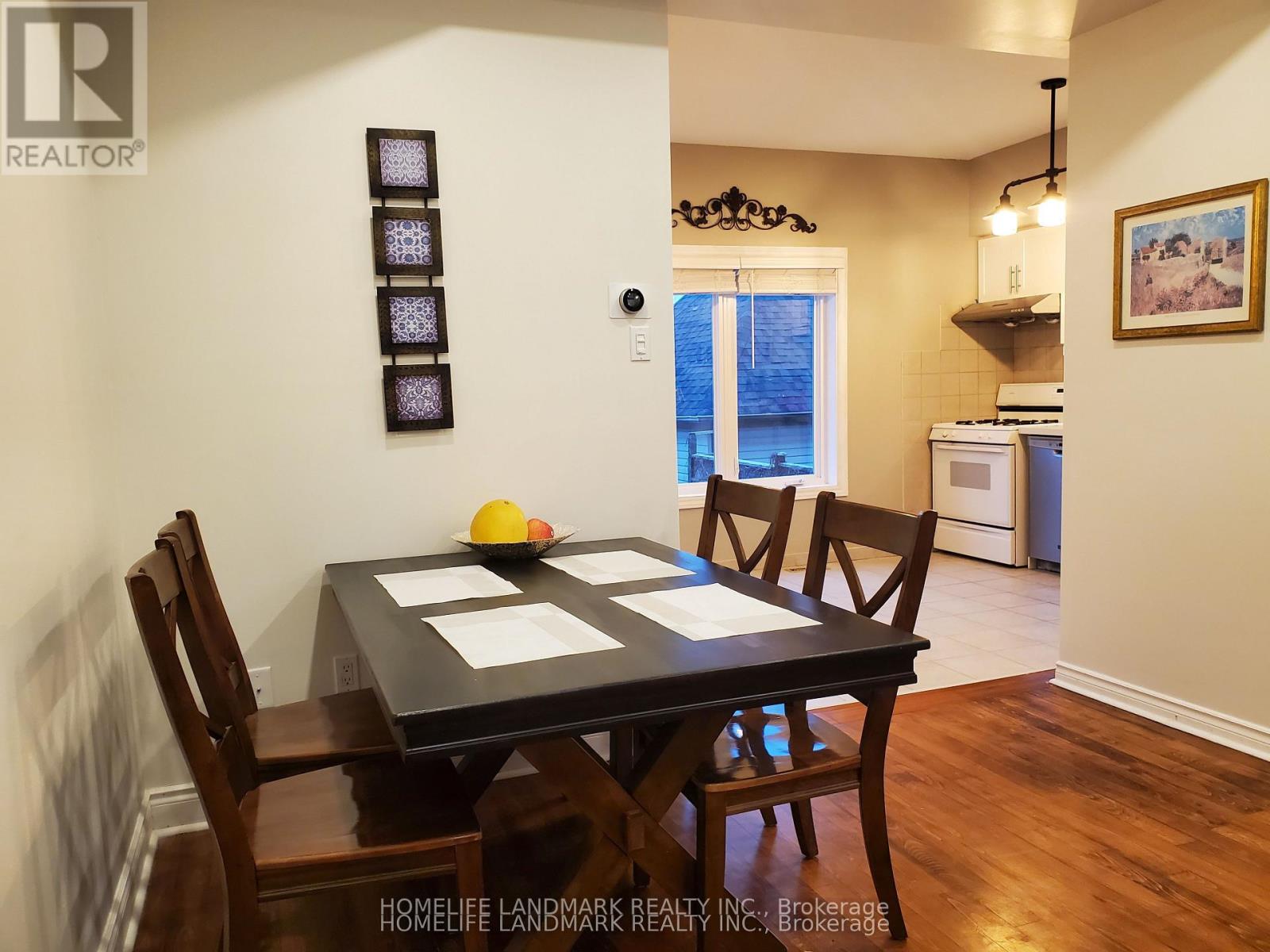 176 Glenashton Drive, Oakville, Ontario L6H 6H6 - Photo 4 - W13729968
