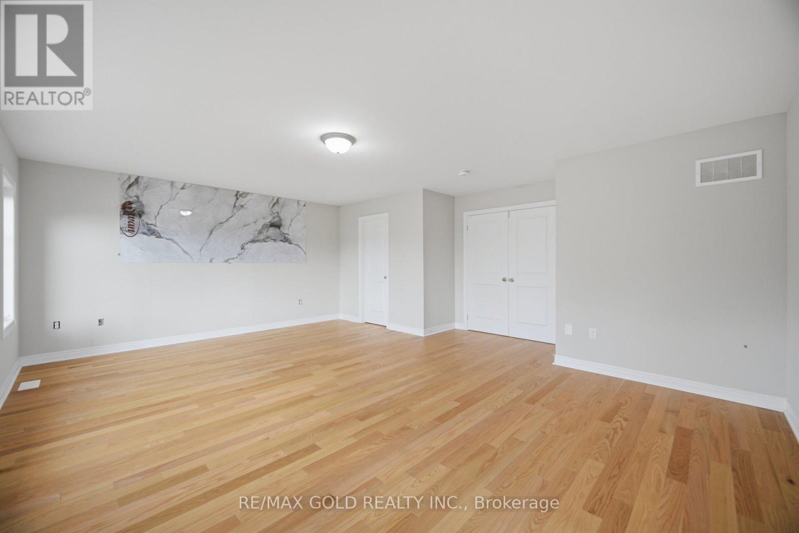 473 Veterans Drive, Brampton, Ontario  L7A 4Z5 - Photo 12 - W13729974