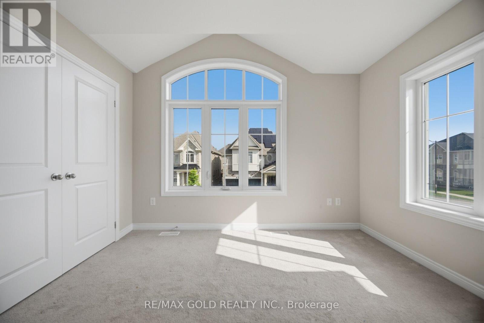 473 Veterans Drive, Brampton, Ontario  L7A 4Z5 - Photo 15 - W13729974