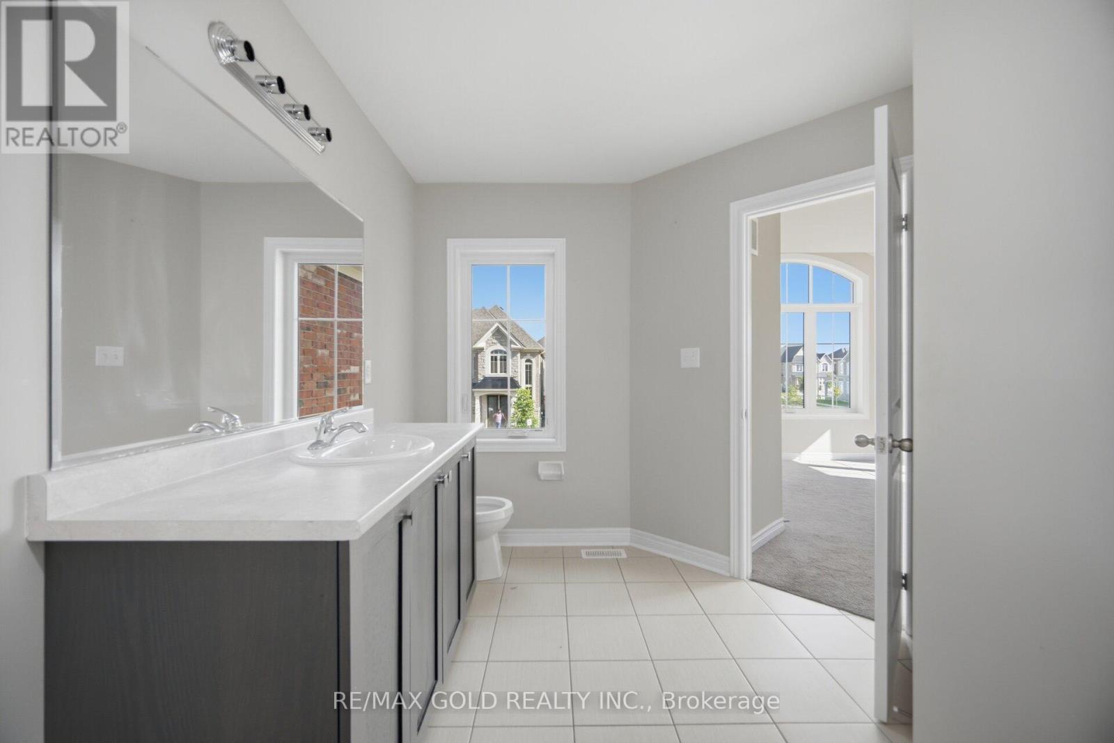 473 Veterans Drive, Brampton, Ontario  L7A 4Z5 - Photo 17 - W13729974