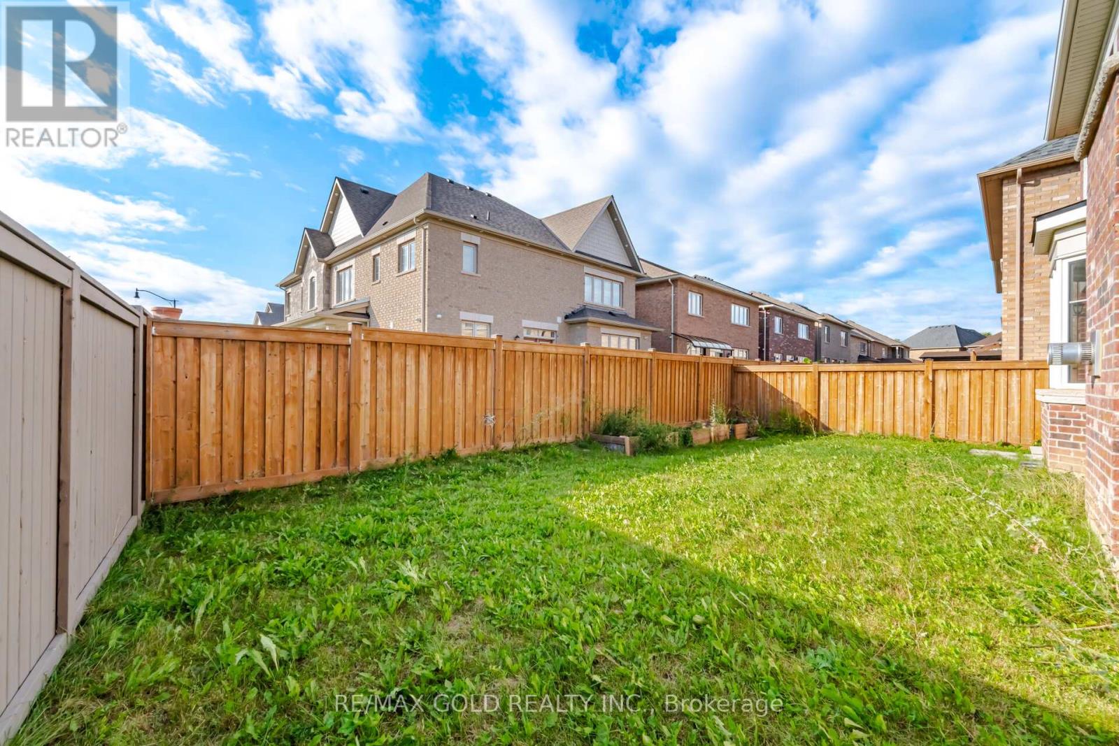 473 Veterans Drive, Brampton, Ontario  L7A 4Z5 - Photo 23 - W13729974