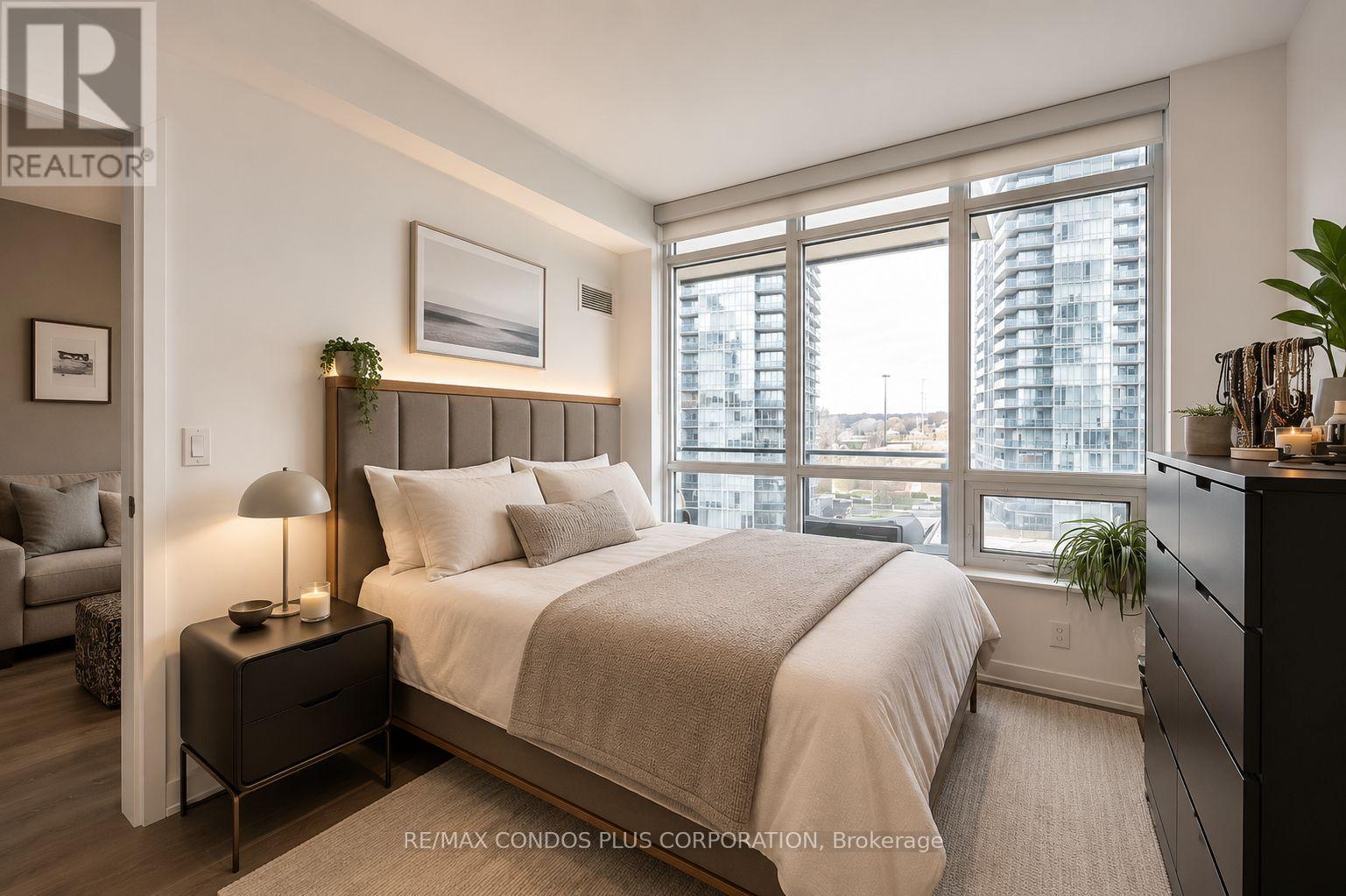 707 - 36 Park Lawn Road, Toronto, Ontario  M8V 0E5 - Photo 4 - W13730002