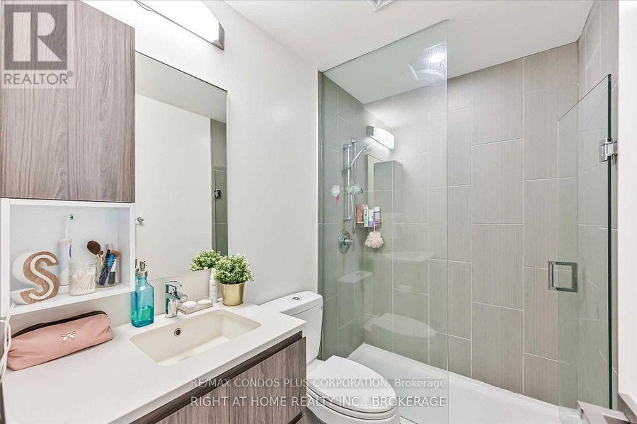 707 - 36 Park Lawn Road, Toronto, Ontario  M8V 0E5 - Photo 5 - W13730002