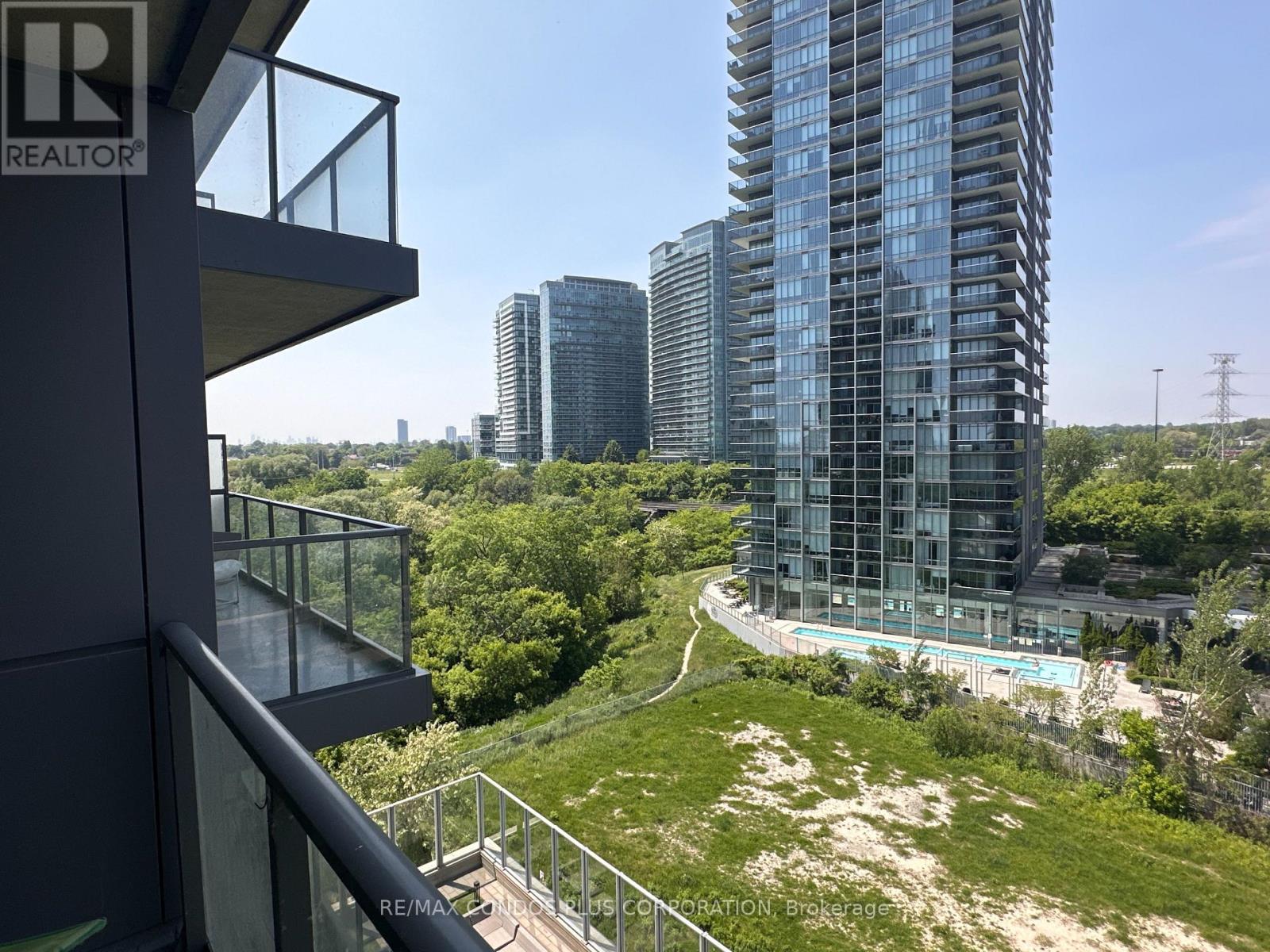 707 - 36 Park Lawn Road, Toronto, Ontario  M8V 0E5 - Photo 6 - W13730002