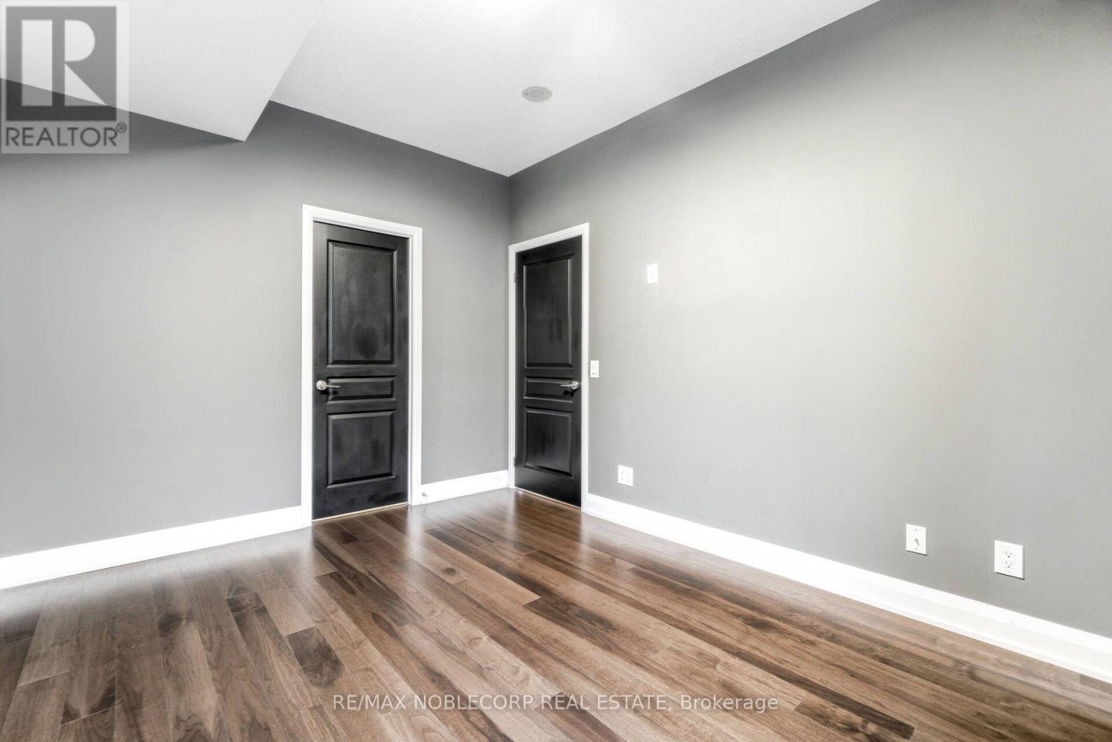 415 - 1 Hurontario Street, Mississauga, Ontario L5G 0A3 - Photo 29 - W13730096